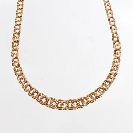 Collier Bismarck, längd 41cm, bredd 3,8-6,6mm, 18K. Vikt: 15,3 g