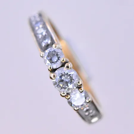 Diverse guld, 18K. Vikt: 7,8 g