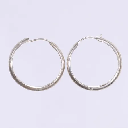 Ett par örhängen creoler Ø19mm bredd 4mm silver 925/1000  Vikt: 1 g