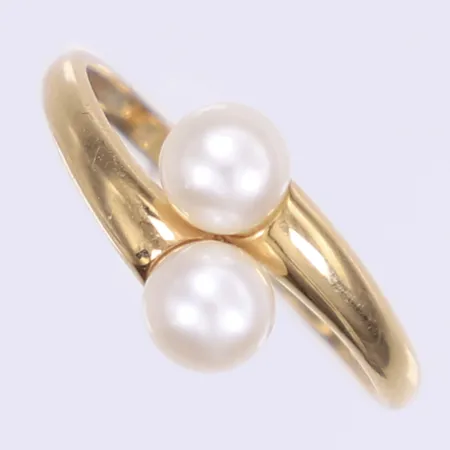 Ring med pärlor stl:19 bredd 2-12mm 18K Bruttovikt: 2,4g Vikt: 2,4 g