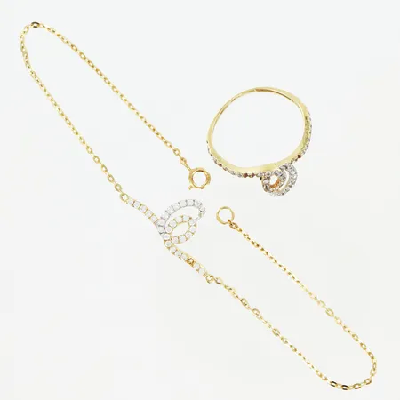 Collier vita stenar längd ca 45cm bredd 1-44mm 18K.  Vikt: 5 g