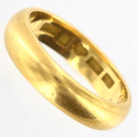 Ring slät stl:16½, bredd: 4mm, gravyr, 18K Vikt: 4,9 g