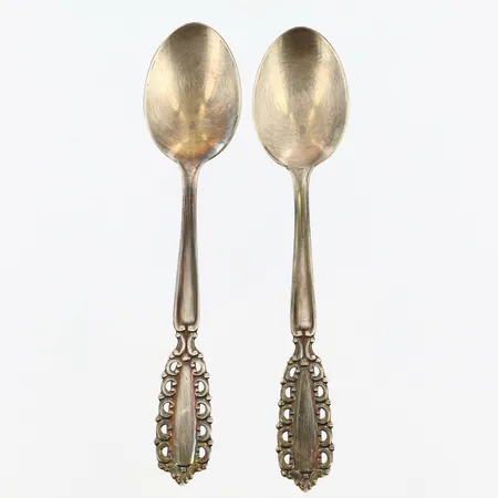 2 Teskedar längd: 11,5cm 830/1000 silver Vikt: 22 g