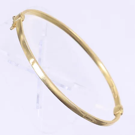 Armring öppningsbar Ø62mm bredd 3mm, bucklig, 9K Vikt: 3 g