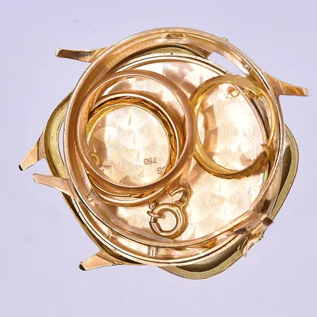 Diverse guld, 18K. Vikt: 8,1 g