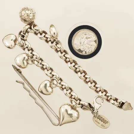 Diverse silver, armband, slipshållare samt mynt med plastetui silver 925/1000 Vikt: 28,3 g