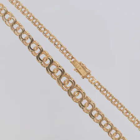 Örhängen, längd 15mm, bredd 5mm, en snurrebuss saknas, 18K  Vikt: 1,4 g