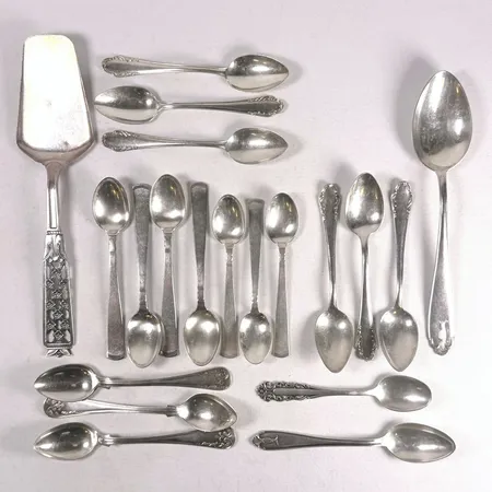 Parti silver defekt olika modellar silver 830/1000 Vikt: 358,3 g