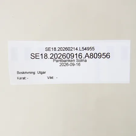 Klackring med dekor stl:19½ bredd 2,8-14,9mm skev skena ostämplad 18K  Vikt: 2,1 g