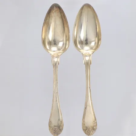 2 Matskedar, längd 21cm, graverade, åt 1833, silver 830/1000 Vikt: 129,1 g