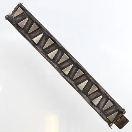 Armband, längd 17cm, bredd 26mm, 835/1000 silver. Vikt: 60 g