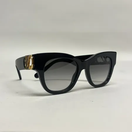 Solglasögon Louis Vuitton LV Link Cateye, modell Z1568W, nr RG0271, repor, kvittokopia, fodral.