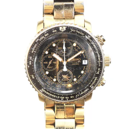 Herrur Seiko Flightmaster, stål, Ø42mm, ref: 7T62-0EB0, srn: 461722, repigt glas, länk i förgyllt stål, färgbortfall på länk, batteribyte krävs, ej funktionstestad, inga tillbehör.