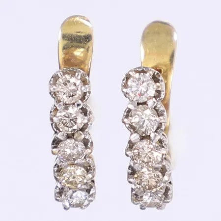 Ett par örhängen med diamanter totalt 10xca 0,08ct 15x5mm, slitage, tvåfärgade, 14K Vikt: 3,1 g