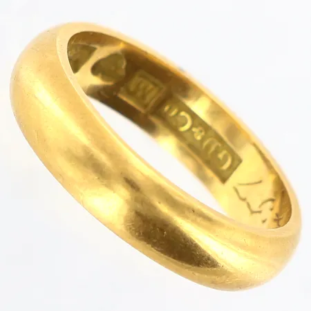 Ring slät stl:16½, bredd 4mm, gravyr, 18K Vikt: 5,2 g