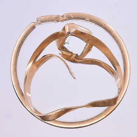 Ring 18K. Vikt: 7,7 g