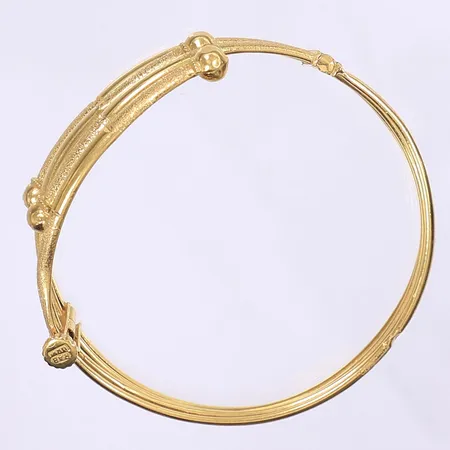 Armring bucklig/defekt 21K Vikt: 15,6 g