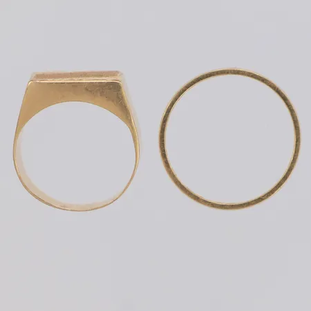 2 Ringar, gravyr, bucklor, 18K Vikt: 7 g