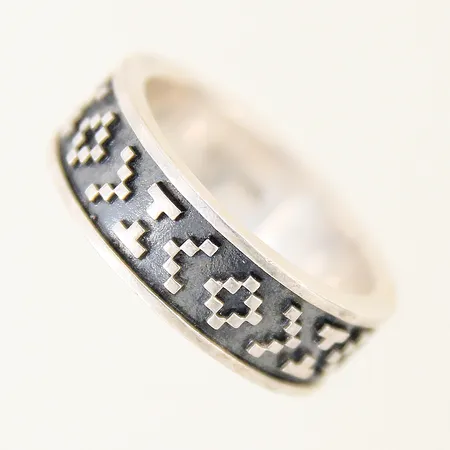 Ring stl:23 bredd 9,7mm silver 925/1000 Vikt: 14,8 g