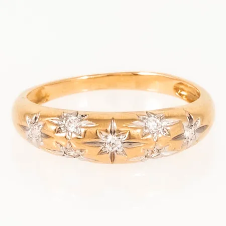 Ring med 3 x ca 0,005ct 8/8-slipade diamanter stl:19 bredd 2-5mm, Guldfynd 18K 2,0g.
