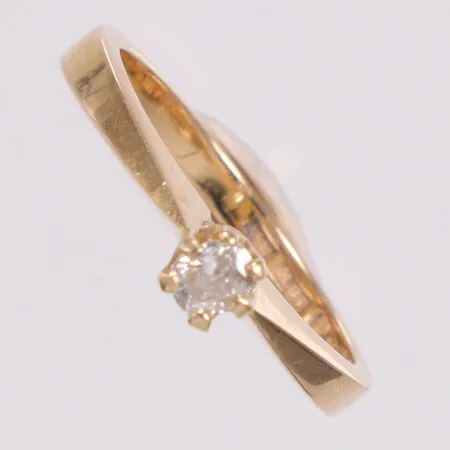 Ring diamant 1xca 0,10ct stl: 16½ mm 18K Vikt: 3,1 g