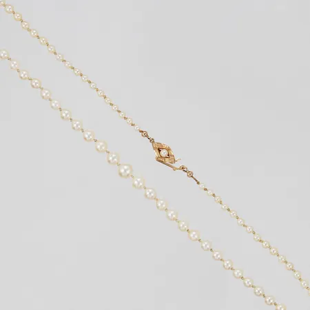 Pärlcollier doserat med odlade pärlor Ø 3-6mm längd ca 56,5cm, låsdel 18K Vikt: 0 g