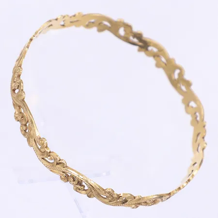 Armring genombruten dekor Ø68mm bredd 8mm, ostämplad, 18K Vikt: 19,2 g