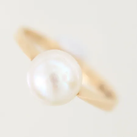 Ring med diamanter 15 x ca 0,01ct stl:17 bredd:4,3mm GHA 18K Vikt: 5,7 g