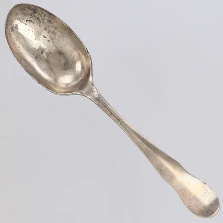 Sked med fiolskaft, ca 20,5cm, otydliga stämplar, eventuell S2= 1800, 830/1000 silver Vikt: 54 g