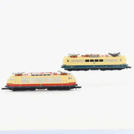 Märklin mini-club lok 8854 & 8858, Z-skala, med slitna originalkartonger, ej funktionstestat