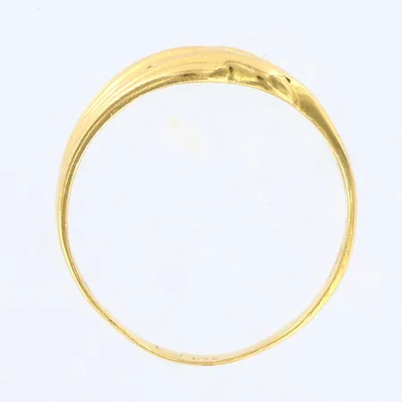 Ring stl:17 bredd: 2-7mm skev 18K Vikt: 1,7 g