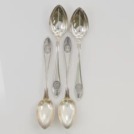4 Kaffeskedar 14,5cm gravyr 830/1000 Silver 98,9g.