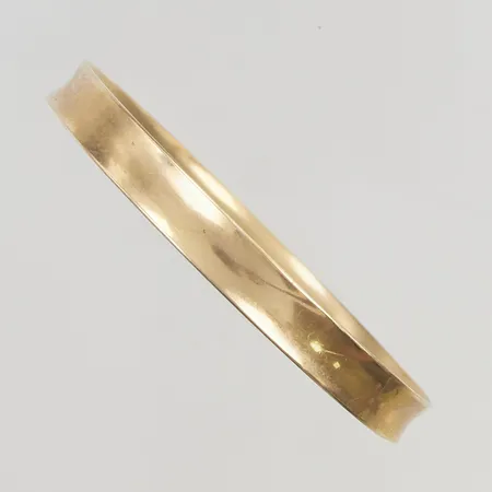Armring 66mm bredd 8mm gravyr 14K 15,2g.