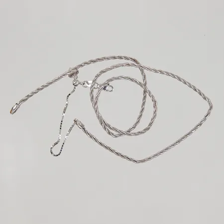 Kedja flätad Ormlänk 46cm, bredd 1,7mm, ojämnheter, brott, kedjan fjädrar ihop sig, vitguld, 18K, Vikt: 6,4 g
