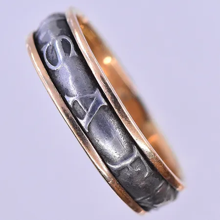Ring stl: 20 bredd 6mm vitguld/gulguld 18K. Vikt: 4 g