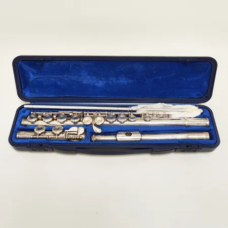 Tvärflöjt Yamaha, modell 311, snr: 079715, etui
