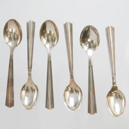 Sex Kaffeskedar, längd 11,5cm, finska stämplar, 916/1000 silver Vikt: 68,1g Vikt: 68,1 g