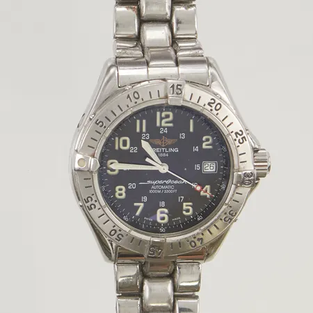 Herrur Breitling Superocean 42mm stål, automat, ref:A17040, snr:29689, datum, 1000m/3300ft, safirglas, stål, viklås, totallängd ca 20cm, liten repa i glas vid kl 9.