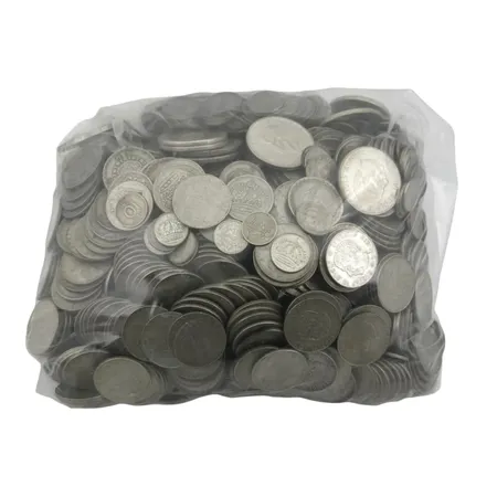 Parti svenska silvermynt 400-800/1000, finvikt cirka 2850g Vikt: 2850 g