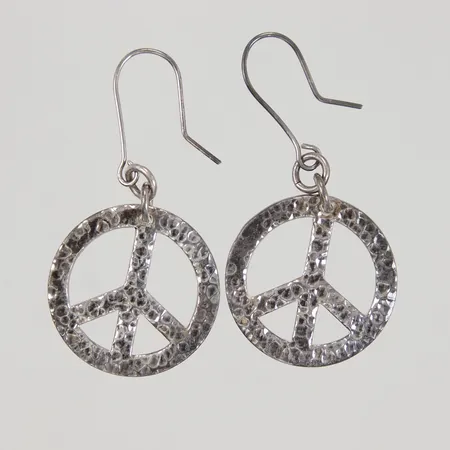 Örhängen Peacemärke längd 54mm Ø27mm, 925/1000 silver, Vikt: 10,7 g