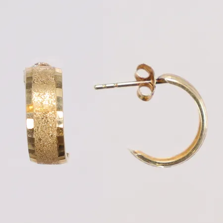 Ett par Örhängen 5x12mm 18K Vikt: 1 g