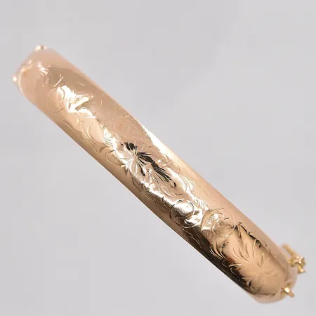 Armring öppningsbar 60x53mm graverad säkerhetskedja bucklor 14K Vikt: 12,9 g