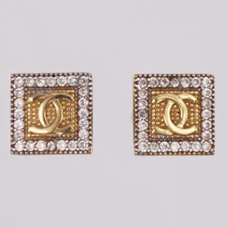 Örhängen vita stenar längd 8mm, OBS! Ej märkesdesign, 14K  Vikt: 2,2 g