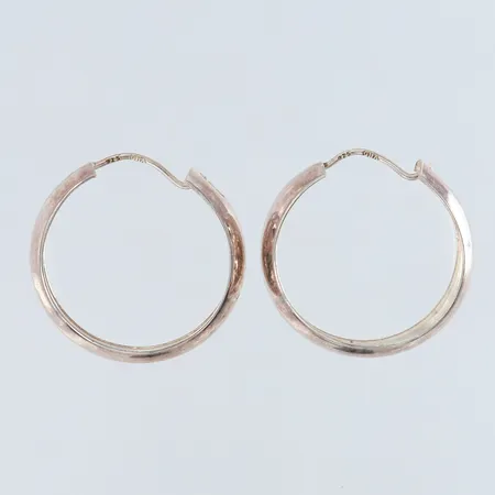 Ett par örhängen creloer Ø22mm GHA buckliga Silver 925/1000.  Vikt: 2,9 g