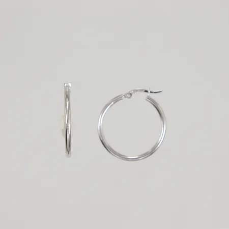 Ett par örringar Ø 22mm, vitguld 14K Vikt: 1,7 g