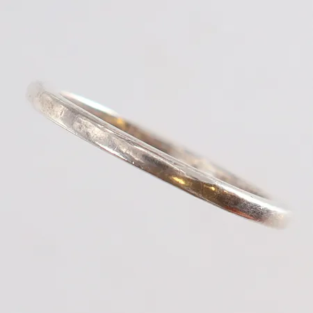 Ring slät stl:18¼ bredd 1,8mm Silver 925/1000.  Vikt: 2,2 g