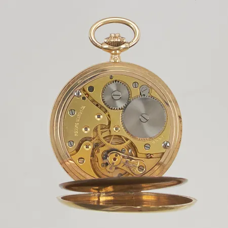 Savonette Record Watch Co 14K 50mm boettnr:1104915/50, graverad innerboett i metall, bruttovikt 84,5g.