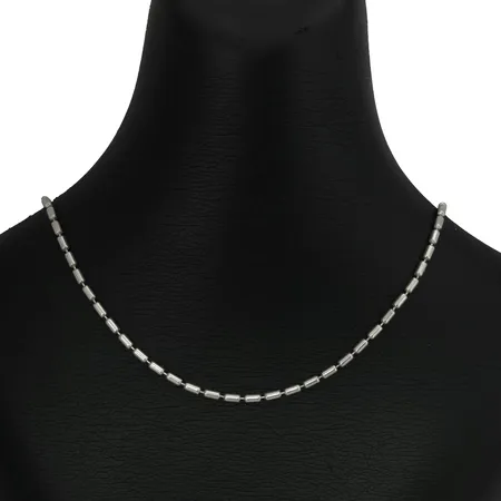 Halskedja i silver 925/1000 Guldfynd (GFAB), modell med rundade stavar, längd 43,0 cm, bredd 2 mm Vikt: 7,4 g