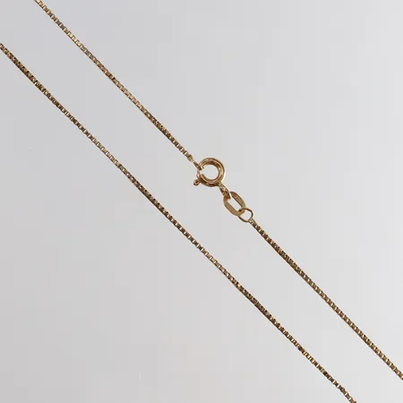 Kedja Venezia längd 48cm bredd 0,8mm något ojämn GHA 18K Vikt: 2,3 g