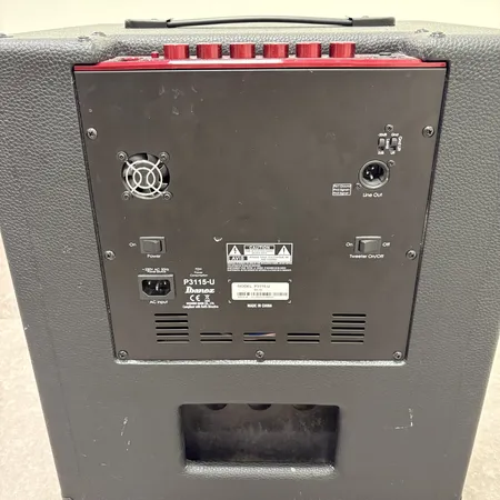Förstärkare Ibanez Promethean P3115-U, ej funktionstestad. OBS! Skickas ej. Specialfrakt, kontakta pantbankskontoret för mer information.